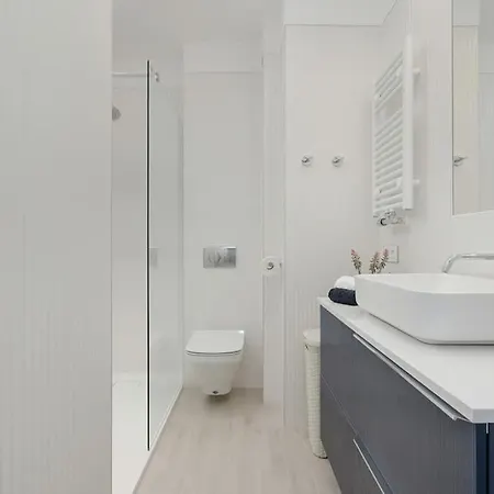 Superior Vacation With Private Parking Rewal