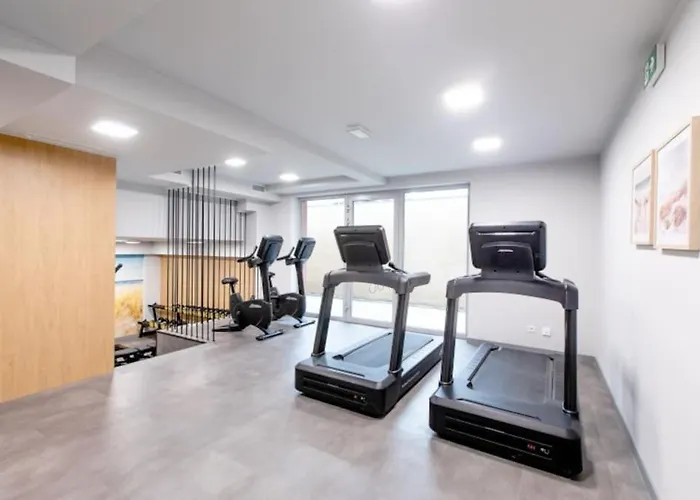 Superior Vacation With Private Parking アパート レバル