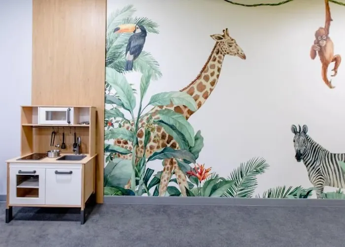 アパート Superior Vacation With Private Parking レバル